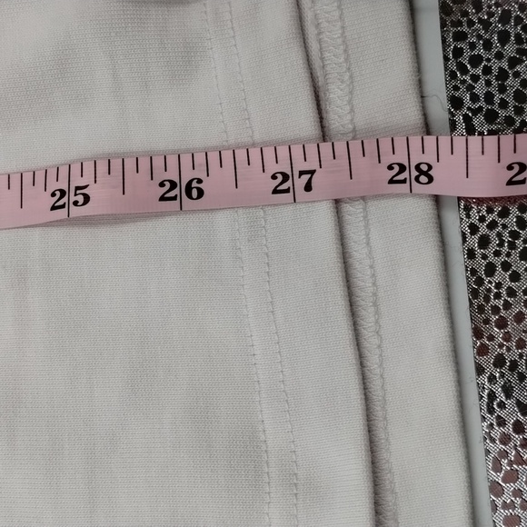 England Rugby Pull on shirt men's medium or unisex white with red stripe - Picture 11 of 14